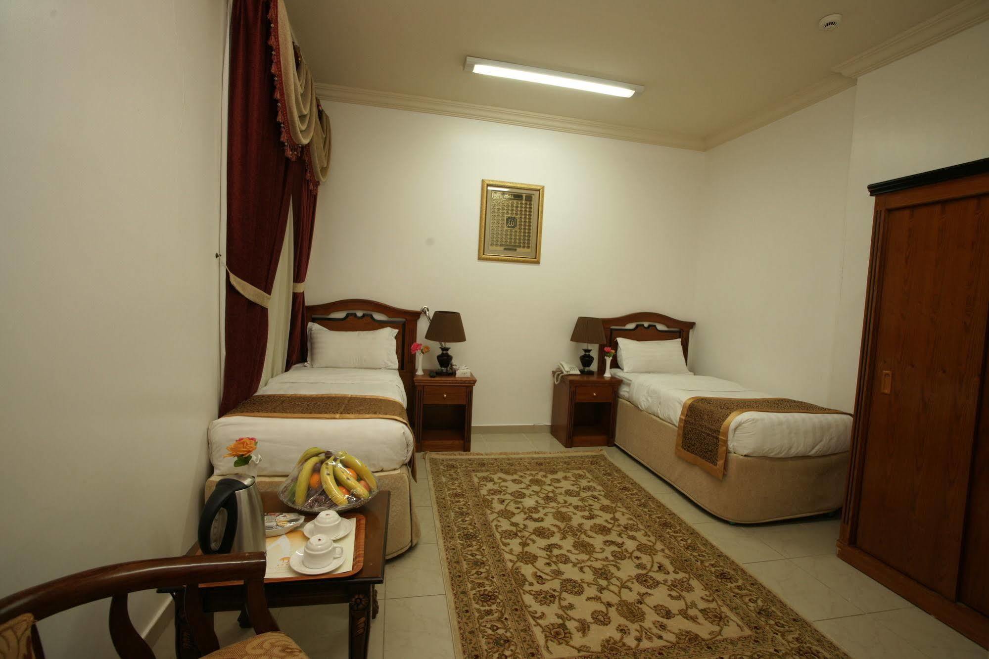 Al Azhar Nuzhah Hotel Мекка Экстерьер фото